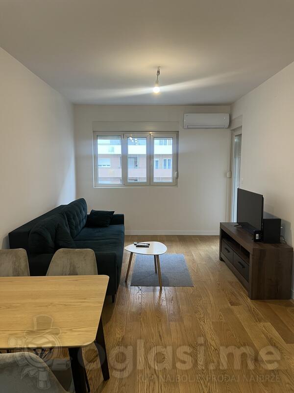 Jednosoban stan 48m2 - Podgorica - Central Point