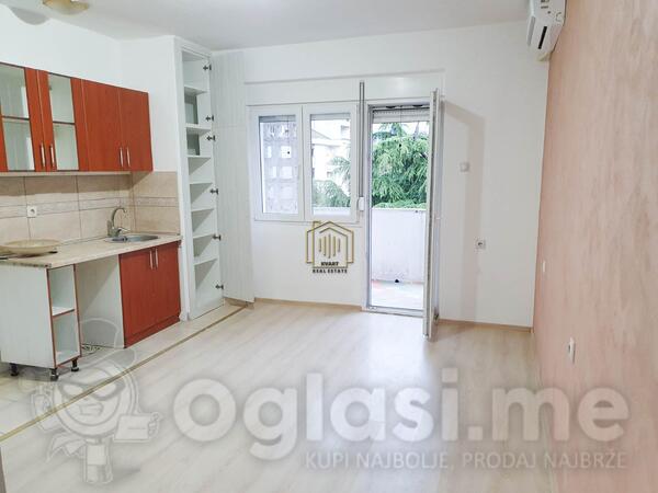 Jednosoban stan 47m2 - Podgorica - Preko Morače