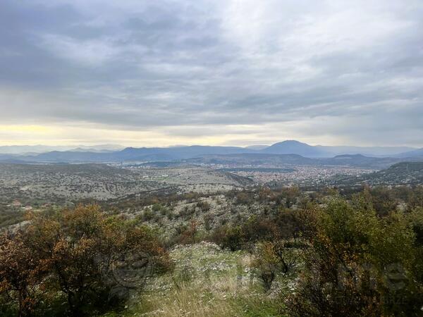 Vikendica 90m2 - Podgorica - Zlatica