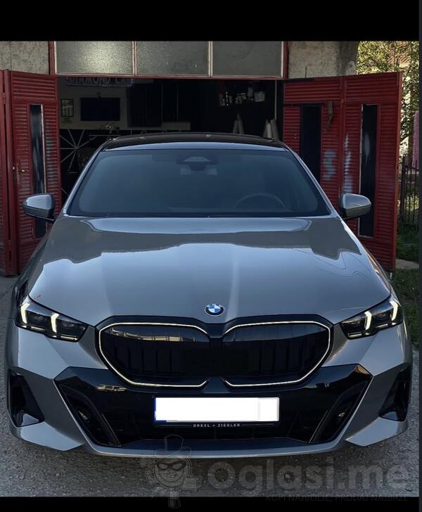 POLIRANJE VOZILA I FAROVA – NIKŠIĆ