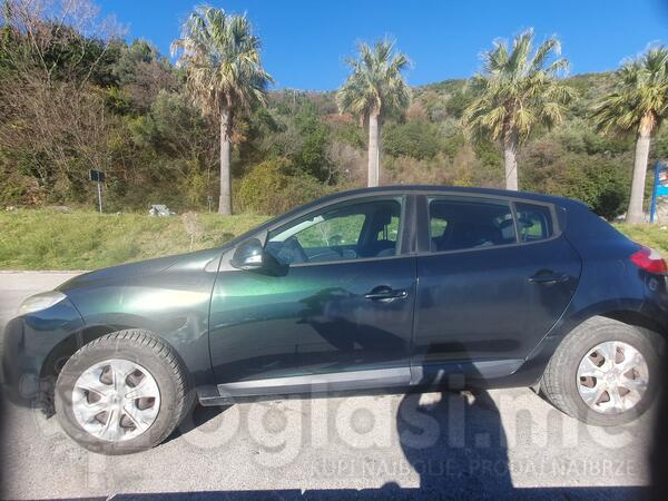 Renault - Megane - 1,6