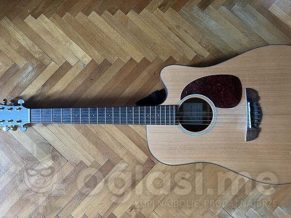 Harley Benton Gitara