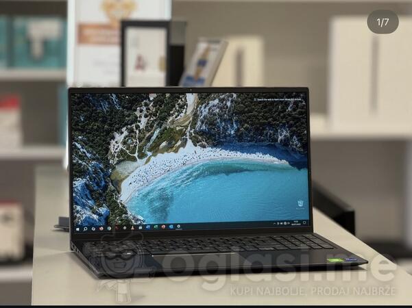 Dell Dell Vostro 15 5510 - 15.6" Intel i7 16GB GB