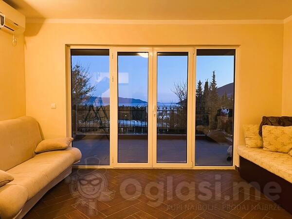 Jednosoban stan 56m2 - Herceg Novi - Topla