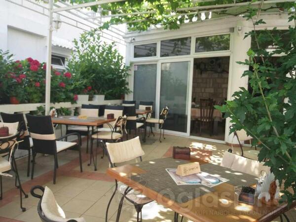 Restoran 90m2 - Budva - Velji Vinogradi