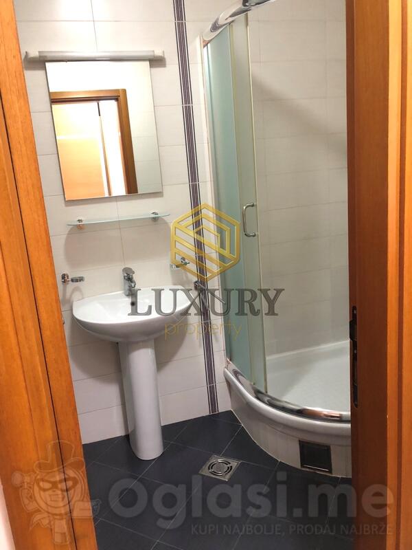 Jednosoban stan 44m2 - Podgorica - Stari Aerodrom