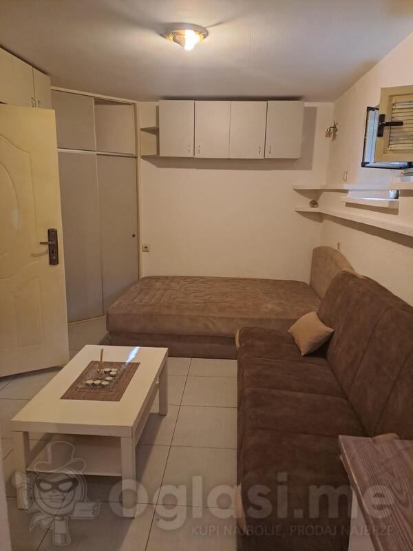 Garsonjera 20m2 - Podgorica - Podgorica (uži dio) Bulevar ivana Crnojevica