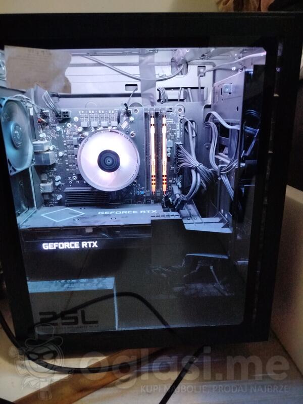 HP Omen 25L - AMD Ryzen 7 - 16GB GB DDR4 - SSD disk