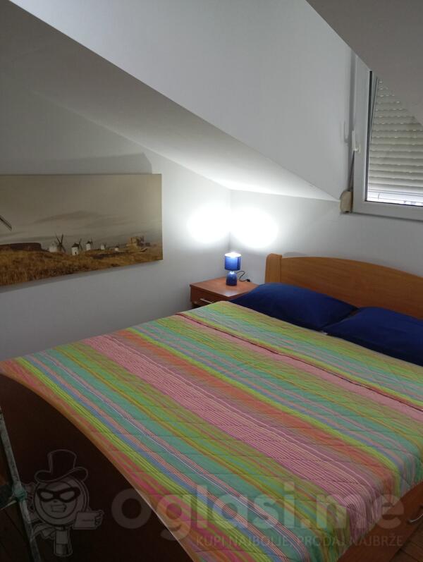 Dvosoban stan 50m2 - Cetinje - Cetinje (uži dio)