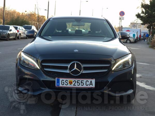 Mercedes Benz - C 180