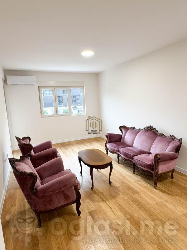 Kancelarija 49m2 - Podgorica - Central Point