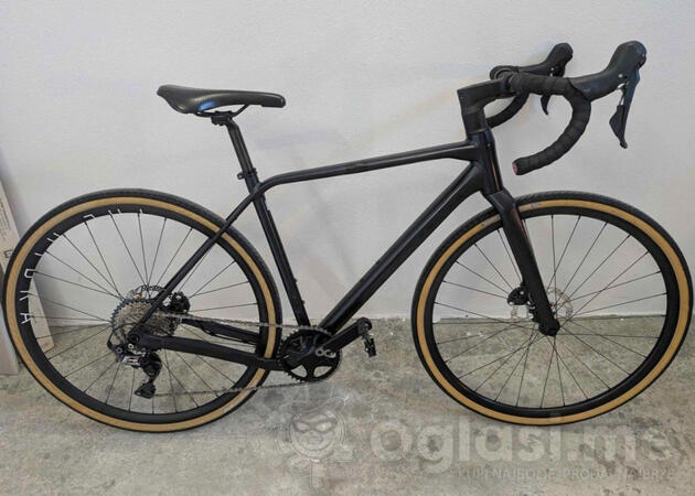 Orbea - Orbea Terra H30. Veličina – M