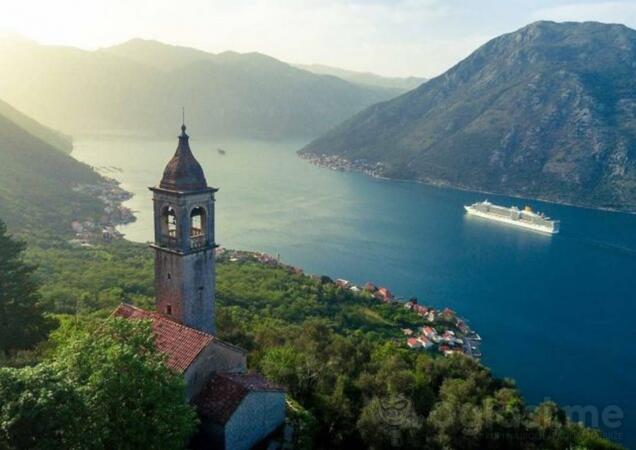 Porodična kuća 186m2 - Kotor - Stoliv