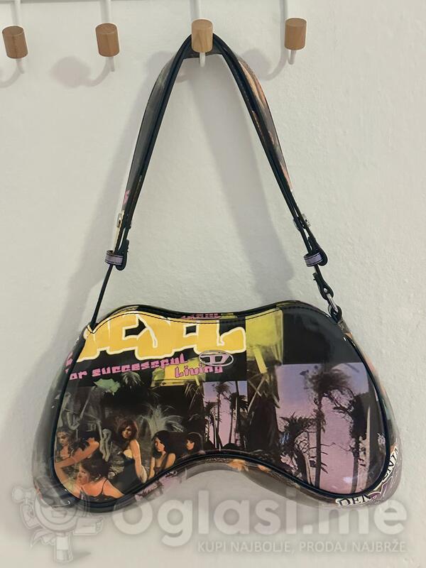 Asimetrična diesel torbica