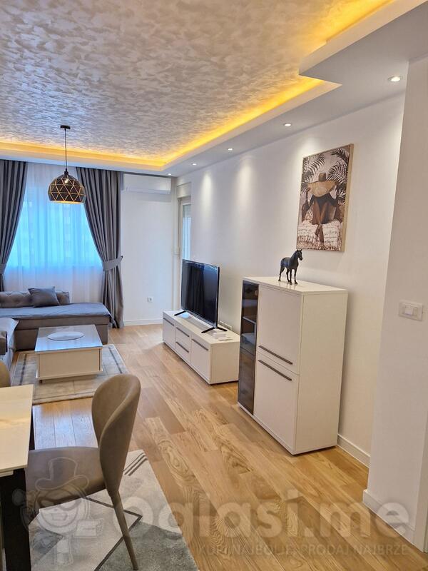 Jednosoban stan 49m2 - Podgorica - Central Point