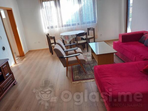 Dvosoban stan 80m2 - Podgorica - Masline
