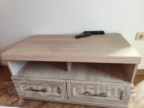 TV  komoda