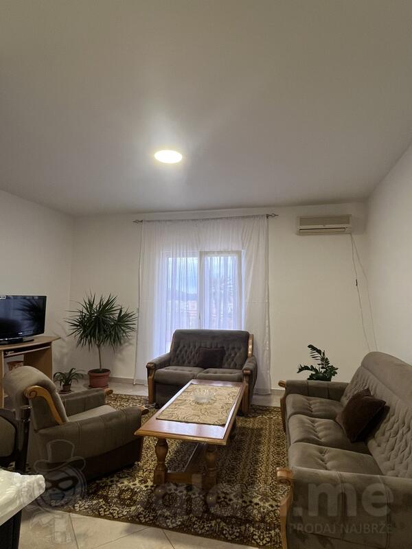 Dvosoban stan 70m2 - Bar - Bjeliši