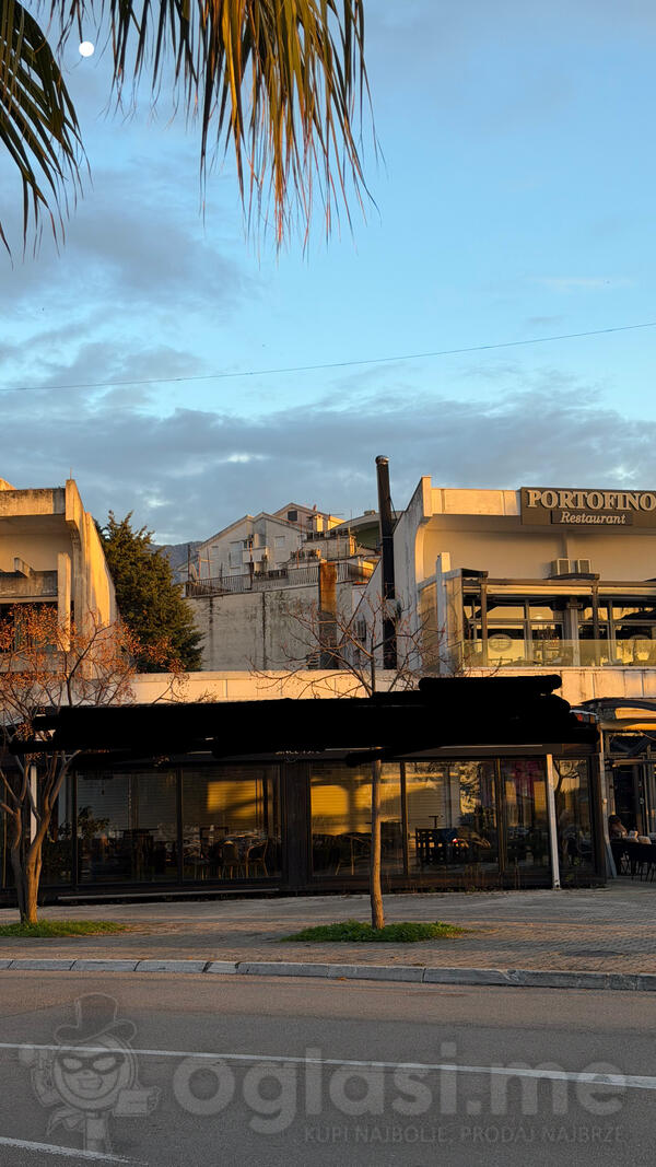 Lokal 90m2 - Bar - Centar grada