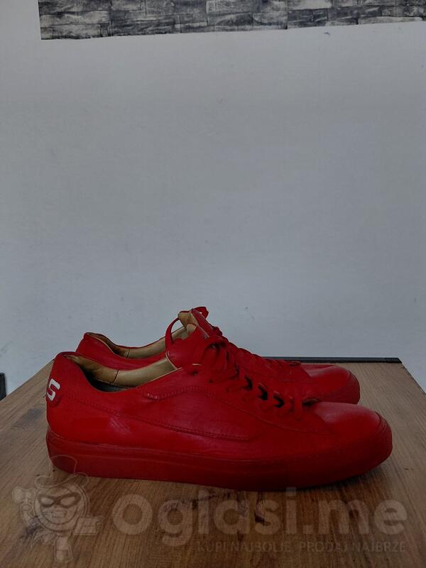 Cezar Piaccoti kožne 44 broj (Patike su kao nove, par puta obuvene ) 