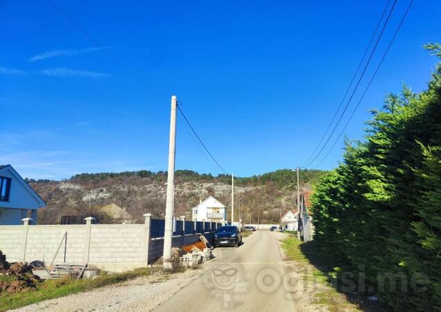 Građevinsko zemljište 1052m2 - Nikšić - Nikšić (uži dio)