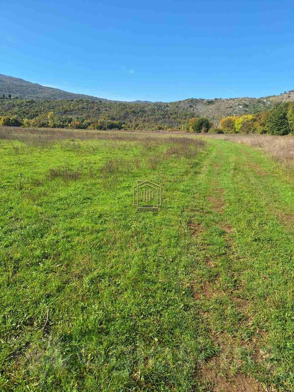 Građevinsko zemljište 3058m2 - Danilovgrad - Grlić