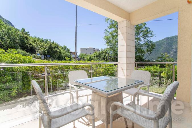 Dvosoban stan 65m2 - Tivat - Tivat (uži dio)