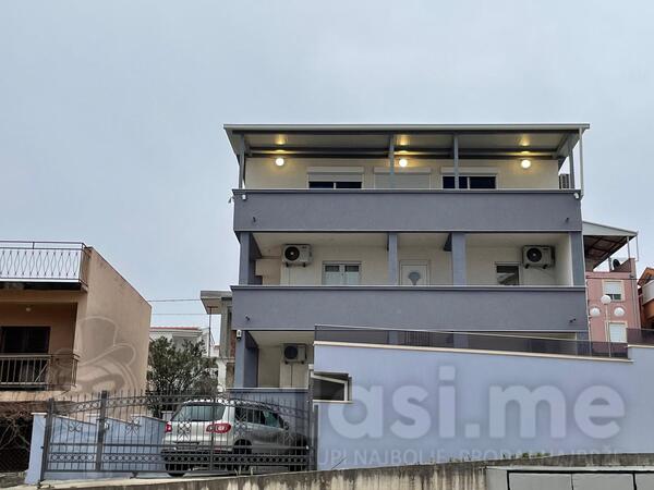 Kuća sa više stanova 208m2 - Bar - Dobra Voda