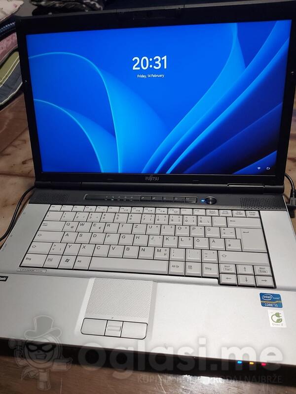 Fujitsu i5, 2x2.5Ghz, SSD 256gb, 6gb Ram - 15.6" Intel i5 6GB GB