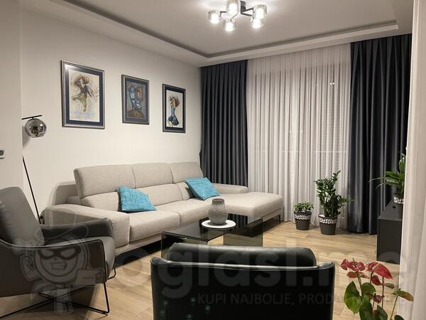 Trosoban stan 98m2 - Kotor - Dobrota