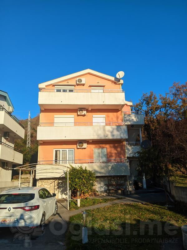 Garsonjera 18m2 - Herceg Novi - Bijela