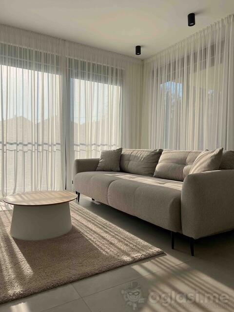 Dvosoban stan 70m2 - Tivat - Gradiošnica