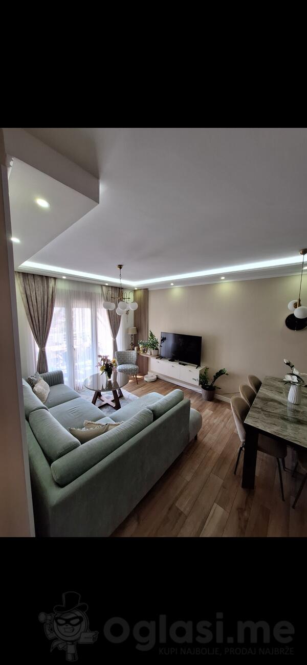 Trosoban stan 72m2 - Kotor - Dobrota