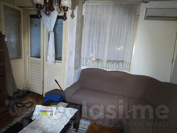 Garsonjera 23m2 - Podgorica - Tuški put