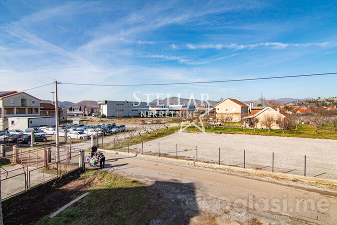 Građevinsko zemljište 1250m2 - Podgorica - Mahala