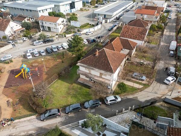 Porodična kuća 190m2 - Podgorica - Zabjelo