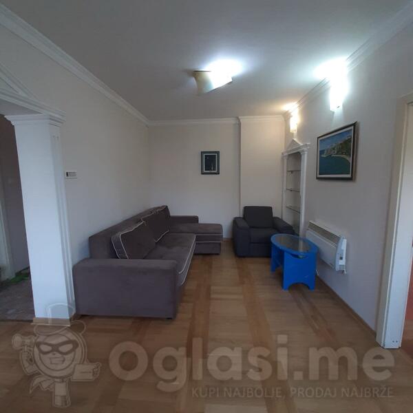 Porodična kuća 145m2 - Podgorica - Stari Aerodrom