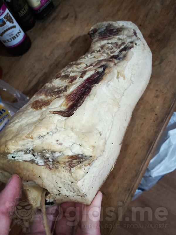 Prodajem suvu bijelu slaninu