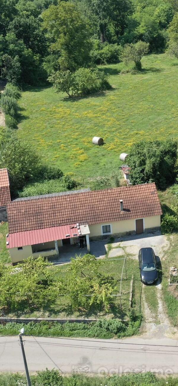 Porodična kuća 155m2 - Danilovgrad - Novo Selo