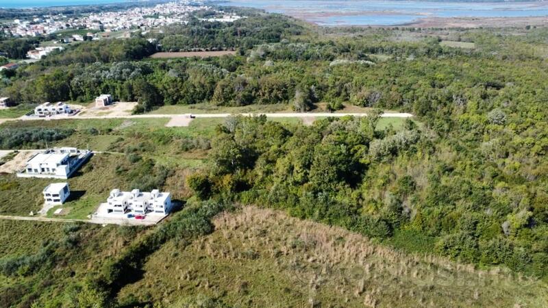 Poljoprivredno zemljište 400m2 - Ulcinj - Gornji Štoj