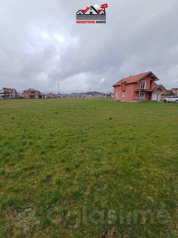 Građevinsko zemljište 2585m2 - Nikšić - Nikšić (uži dio)