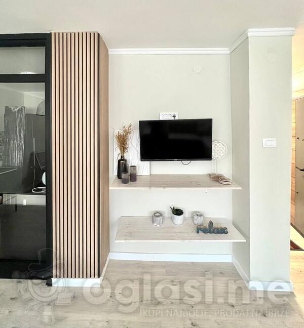 Dvosoban stan 62m2 - Žabljak - Centar grada