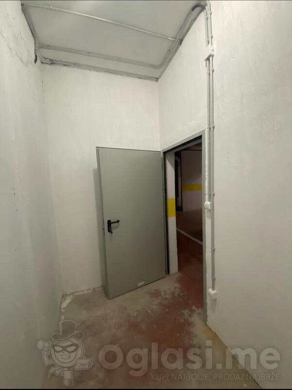 Garaža 6m2 - Podgorica - Central Point