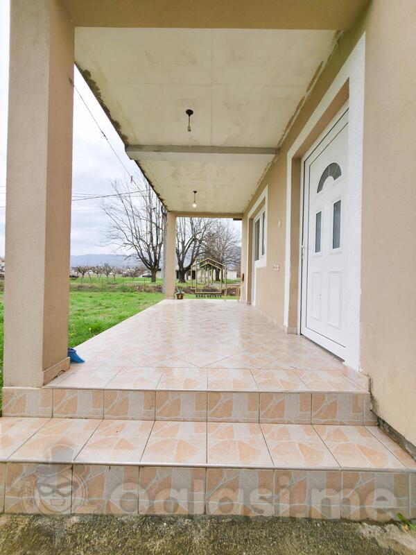Porodična kuća 94m2 - Danilovgrad - Spuž