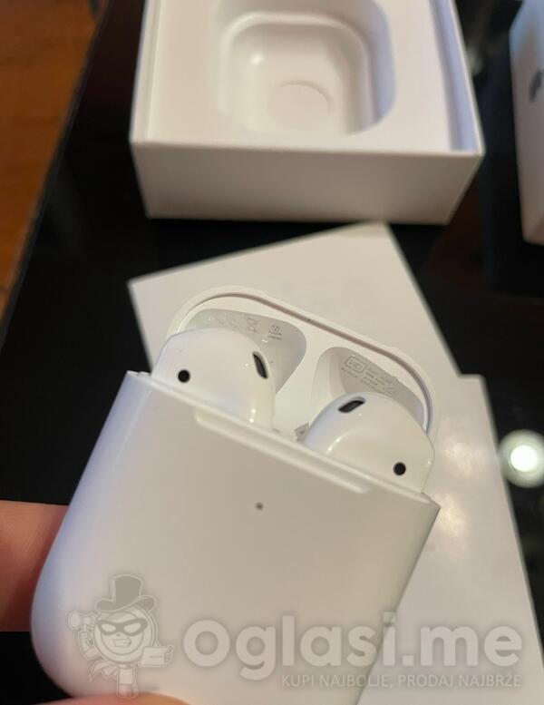 Air Pods 2 Classic