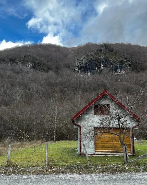 Građevinsko zemljište 300m2 - Kolašin - Kolašin (uži dio)