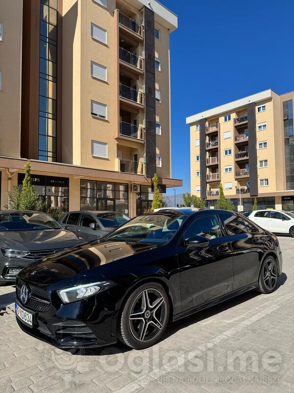 Mercedes Benz - A 180 - 1.5