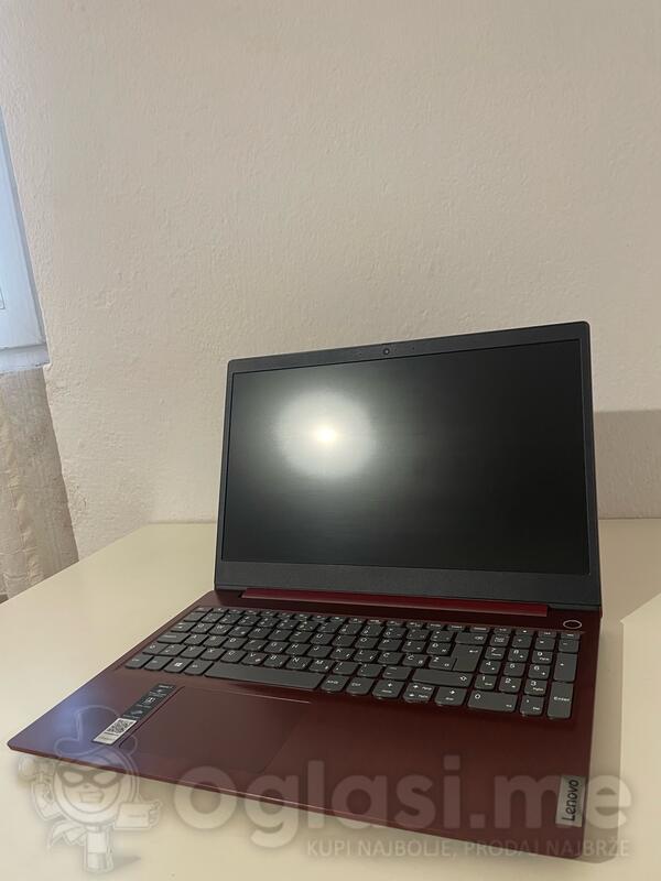 Lenovo 15ARE05 - 15.6" AMD Ryzen 7 8GB GB