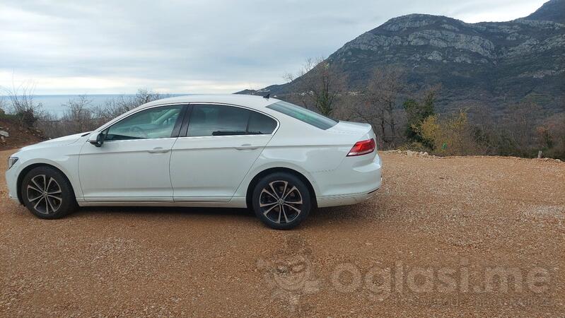 Volkswagen - Passat - 1.6
