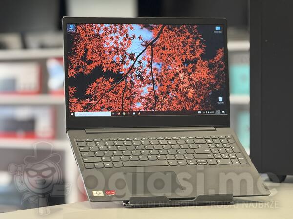 Lenovo Lenovo V15 - 15.6" AMD Athlon 8GB GB